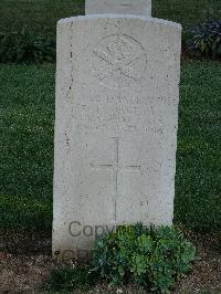 Salonika (Lembet Road) Military Cemetery - Oakley, R E